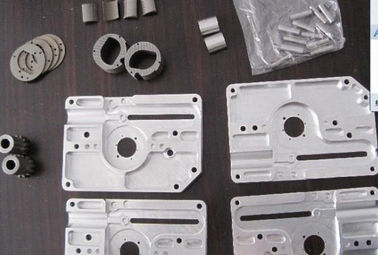 China El trabajar a máquina de torneado pulido de las piezas del latón de aluminio del metal del CNC que trabaja a máquina proveedor