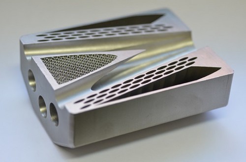 Metal de aluminio del prototipo 3D que imprime rigidez flexible de SLS alta