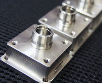 La precisión que trabaja a máquina del metal del CNC de la aleación de aluminio A360 a presión las piezas de la fundición proveedor